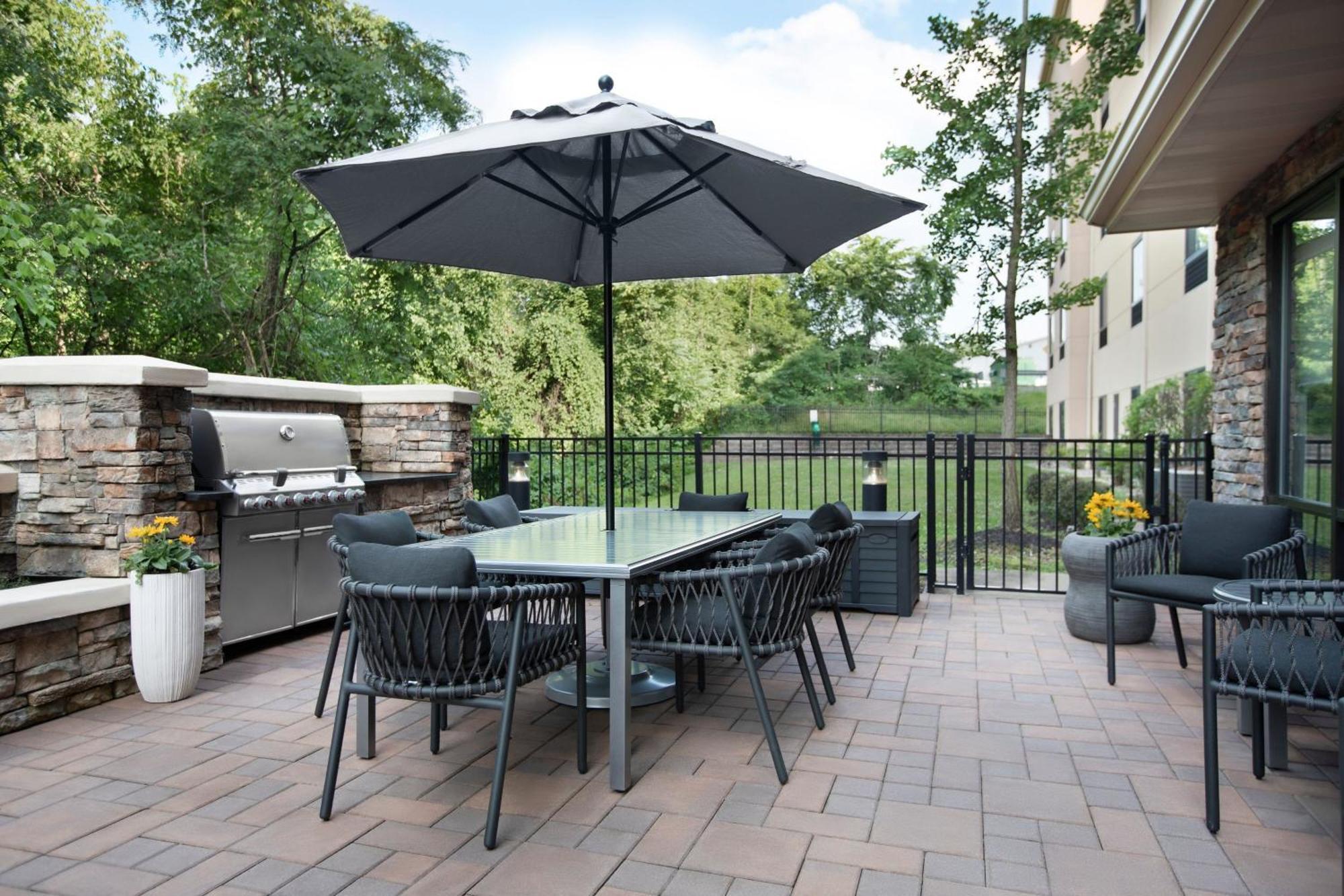 Towneplace Suites Bridgeport Clarksburg Exterior photo